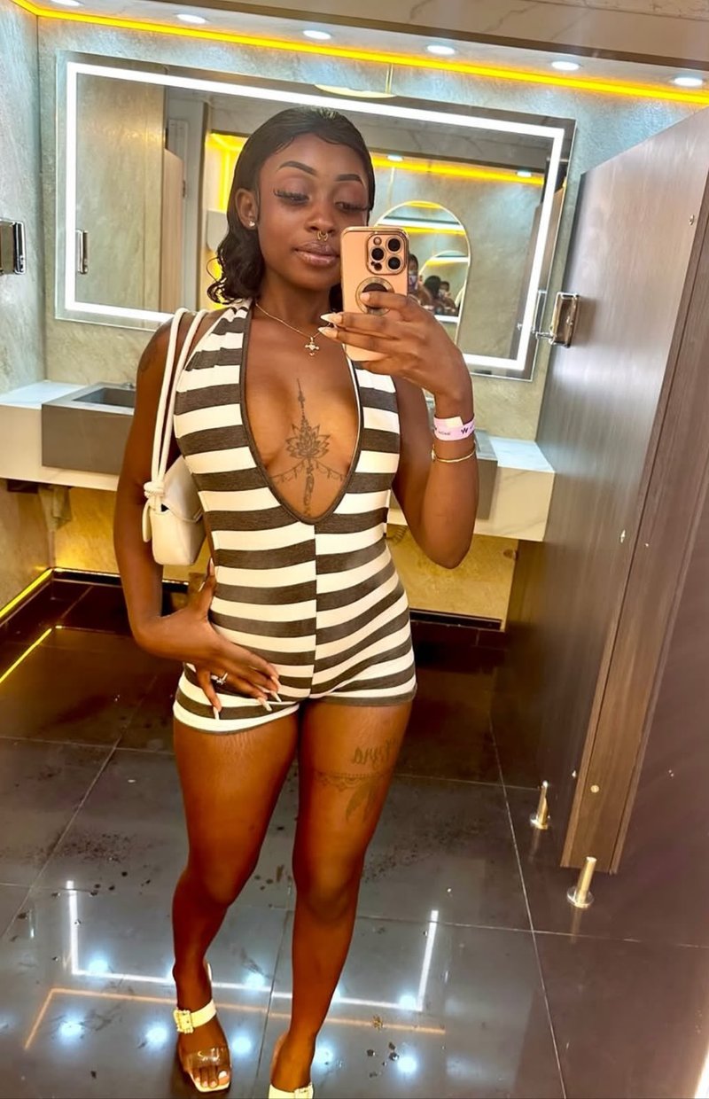 Brittany Blue Corazon Club Model